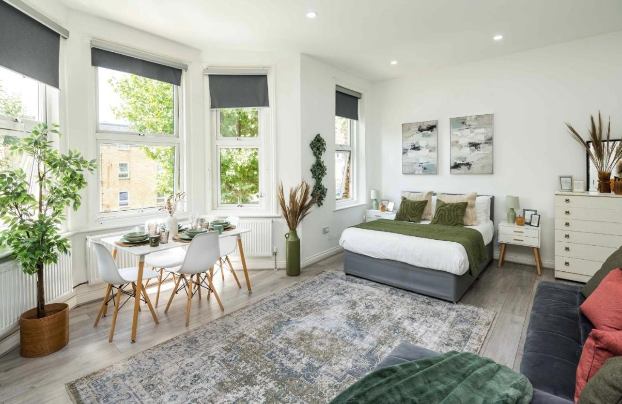 S5 Spacious-bright Studio-zone2-superkingbed Appartamento Londra